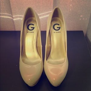 G By Guess Pumps